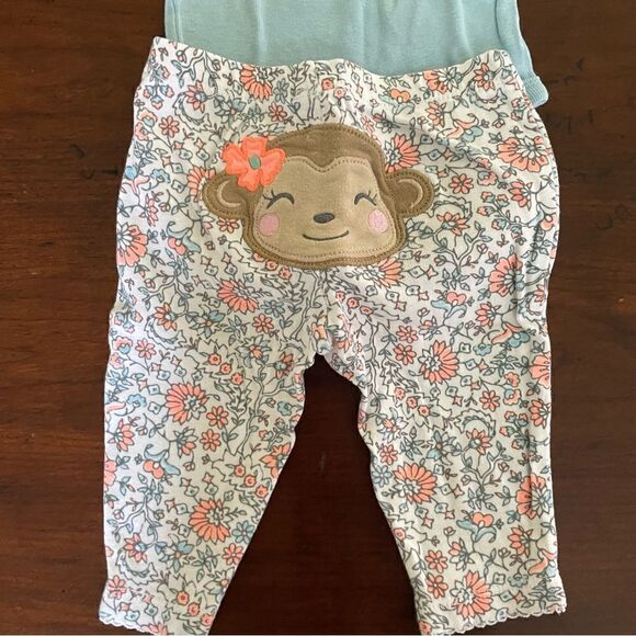 Carter’s Baby Girls Onesie with Matching Pants Monkey Application Size 3 Months - Picture 5 of 7